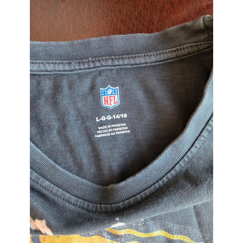 🏈 Kansas City Chiefs Bleach Splatter Graphic Tee - Picture 4 of 6